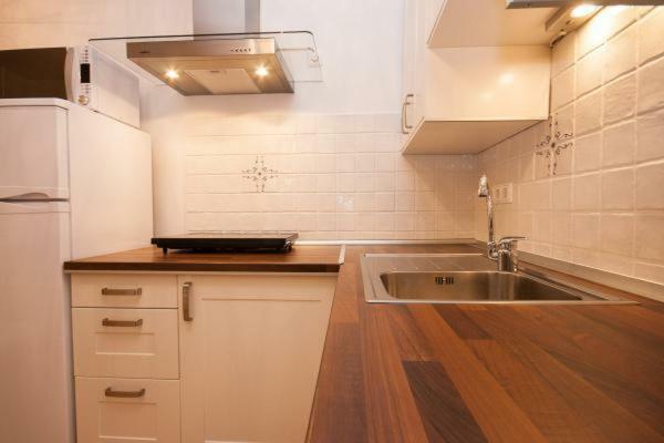 Apartments Mediteranea 巴斯卡 外观 照片